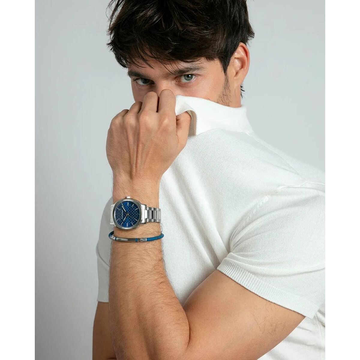 V4H011A9127481CB1FC0873492E252064E1R6732989P3